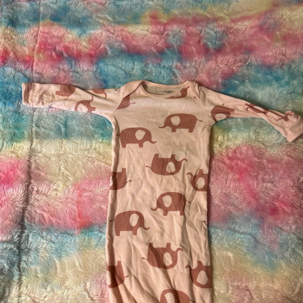 Worn Simple joys by carters 0-3M Night Gown